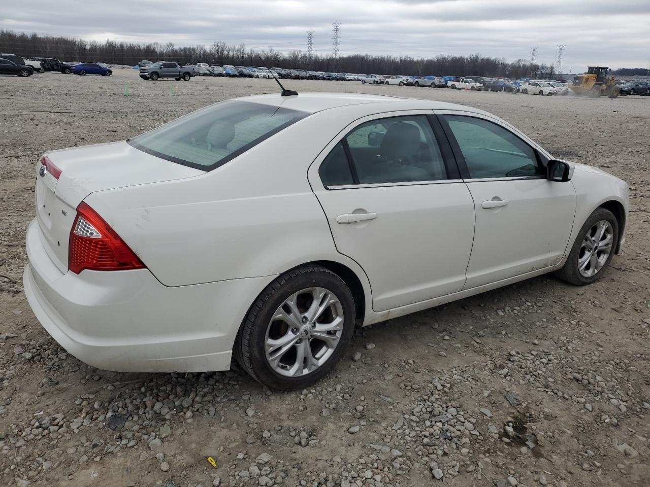 2012 FORD FUSION SE - Image 3