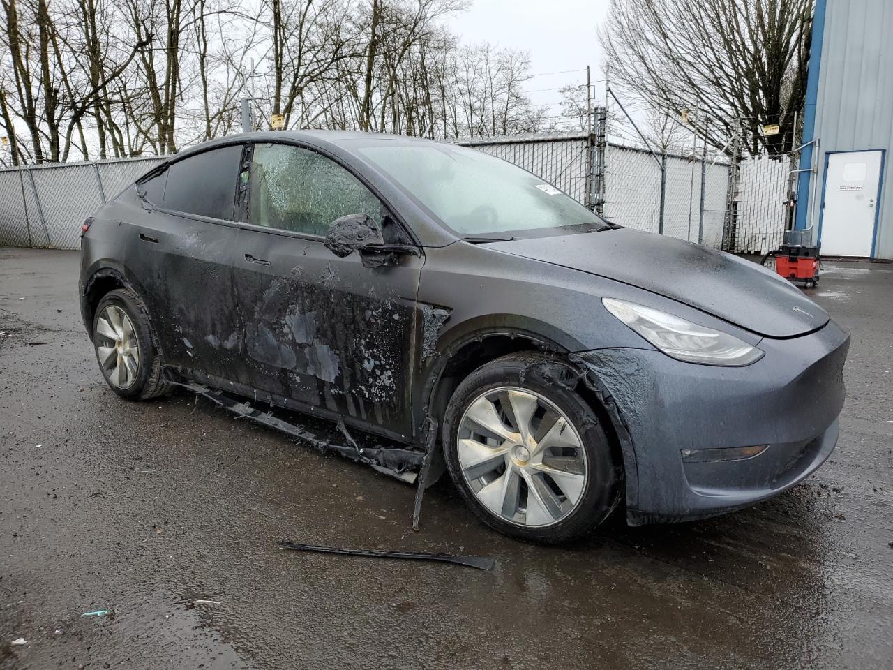 2022 TESLA MODEL Y - Image 4