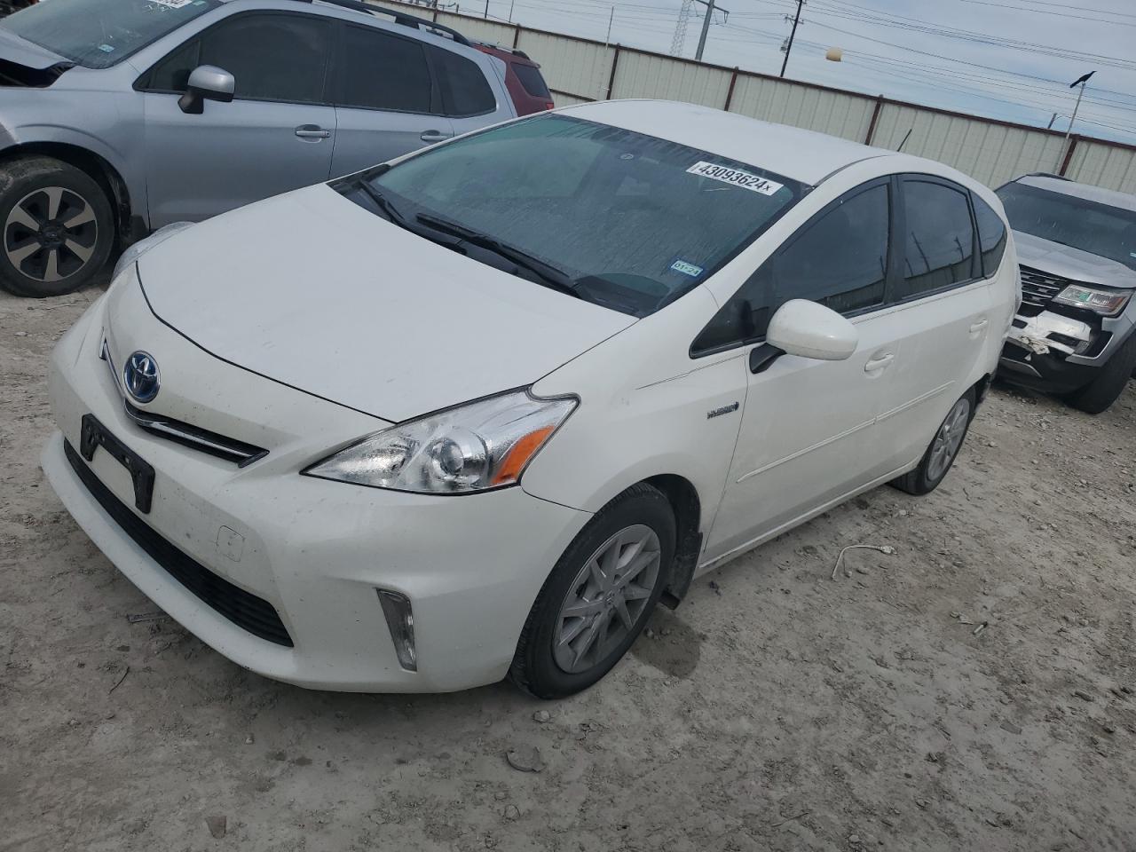 2012 TOYOTA PRIUS V car image