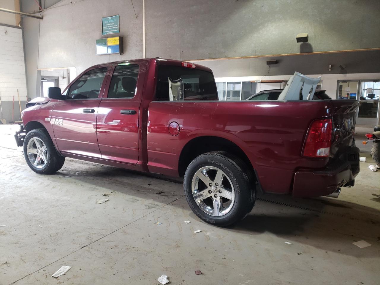 2017 RAM 1500 ST - Фото 2