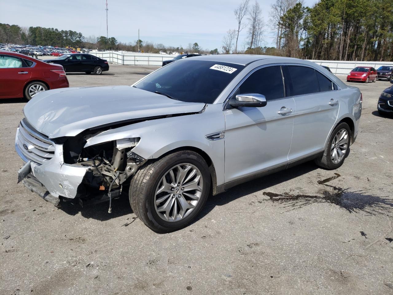 2013 FORD TAURUS LIM