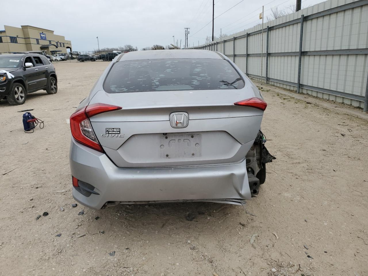 2016 HONDA CIVIC LX - Фото 6