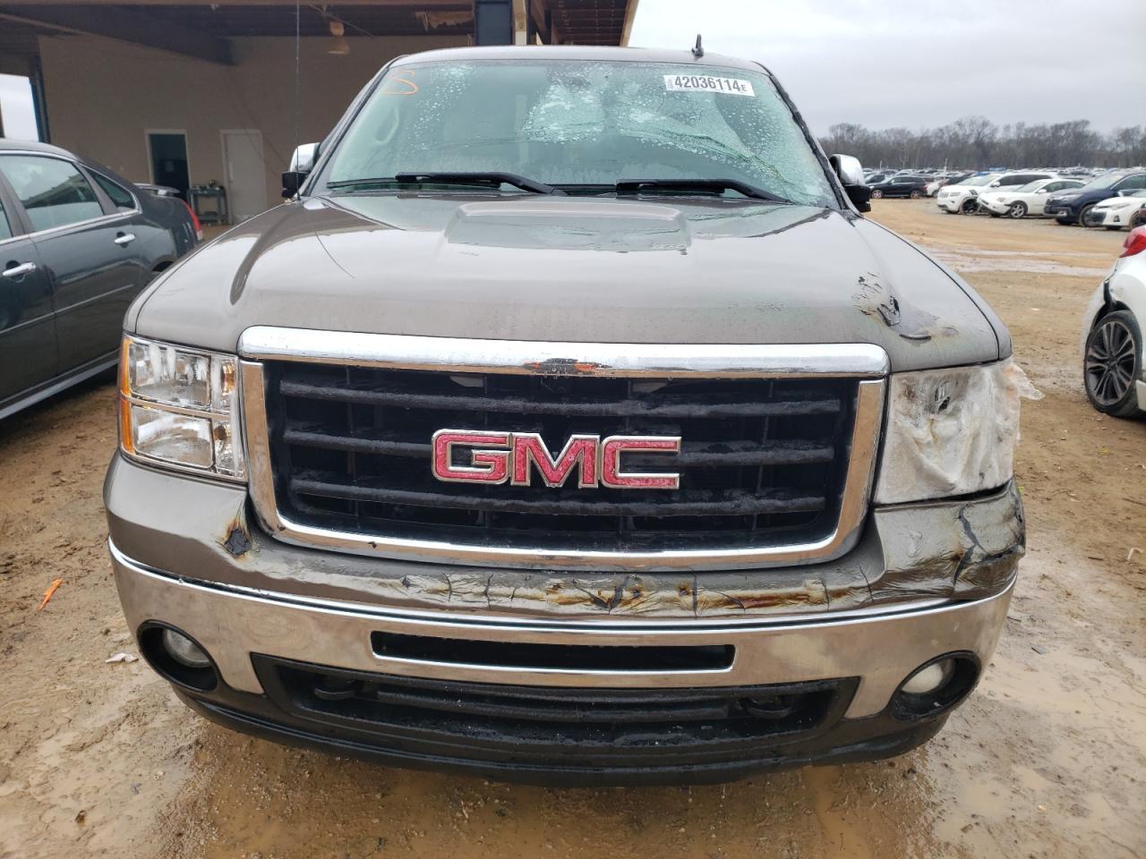2011 GMC SIERRA K15 - Image 5