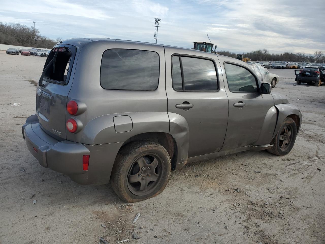 2011 CHEVROLET HHR LT - Image 3