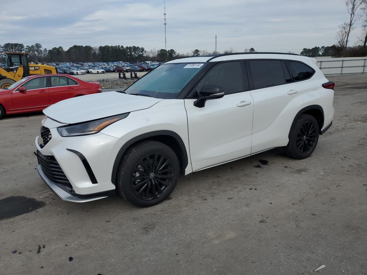 2023 TOYOTA HIGHLANDER car image