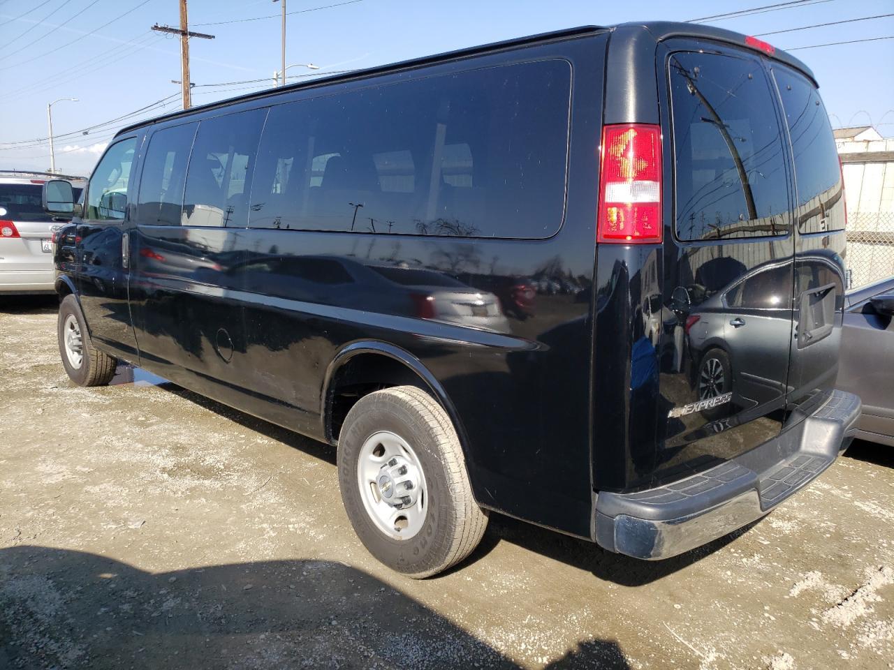 2017 CHEVROLET EXPRESS G3 - Фото 2