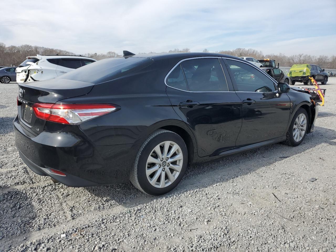 2019 TOYOTA CAMRY L - Image 3