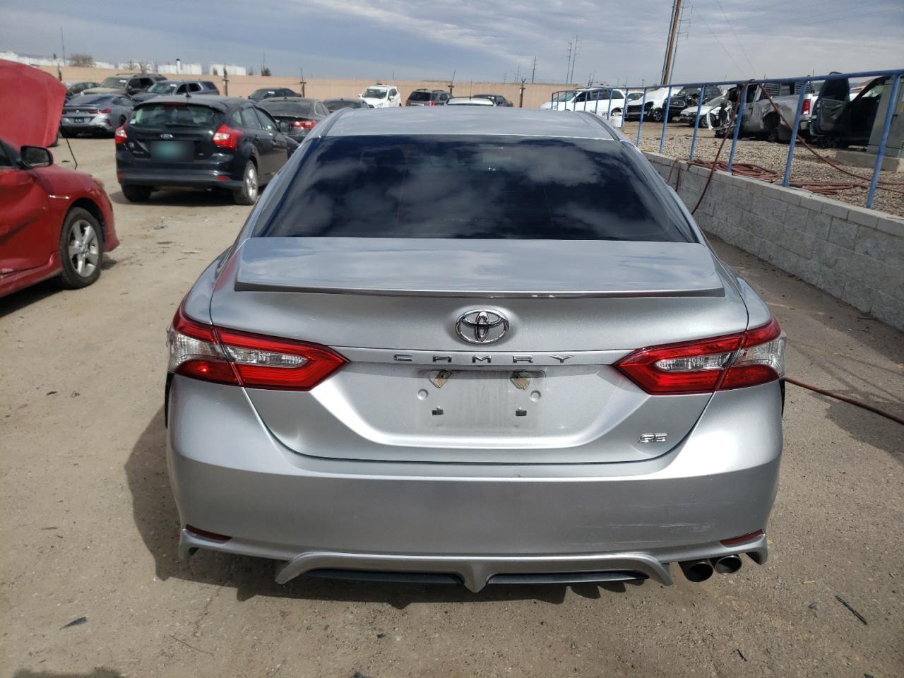 2018 TOYOTA CAMRY L - Image 6