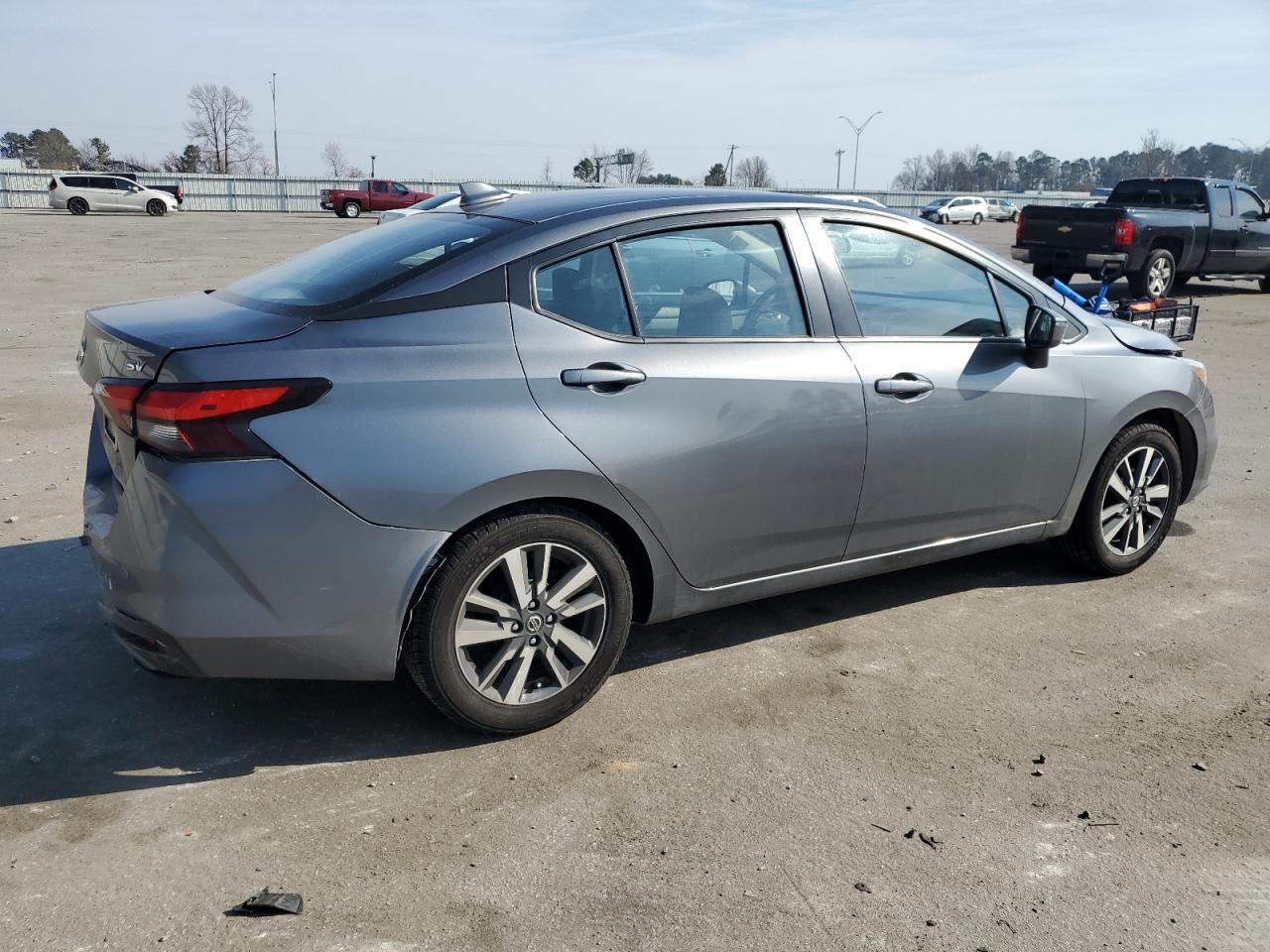 2021 NISSAN VERSA SV - Image 3