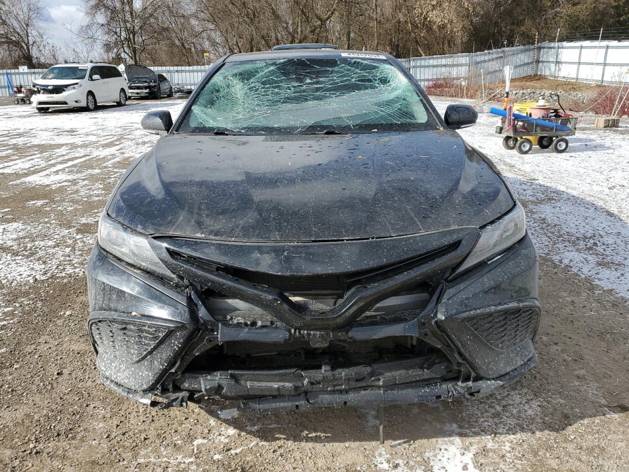 2021 TOYOTA CAMRY SE - Image 5