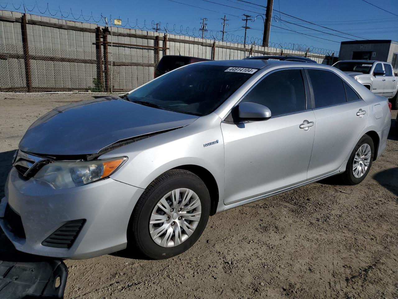 2014 TOYOTA CAMRY HYBR car image