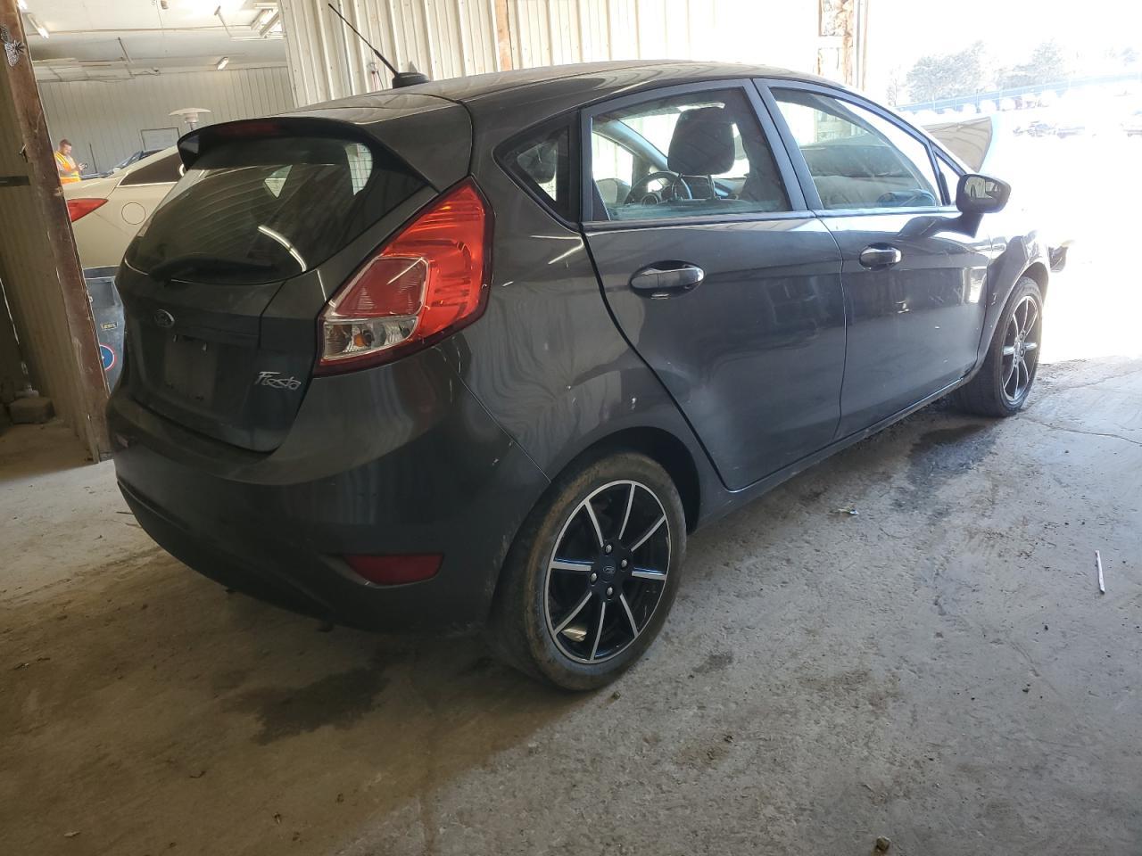2019 FORD FIESTA SE - Image 3