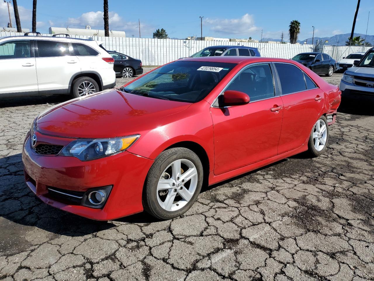 2014 TOYOTA CAMRY L