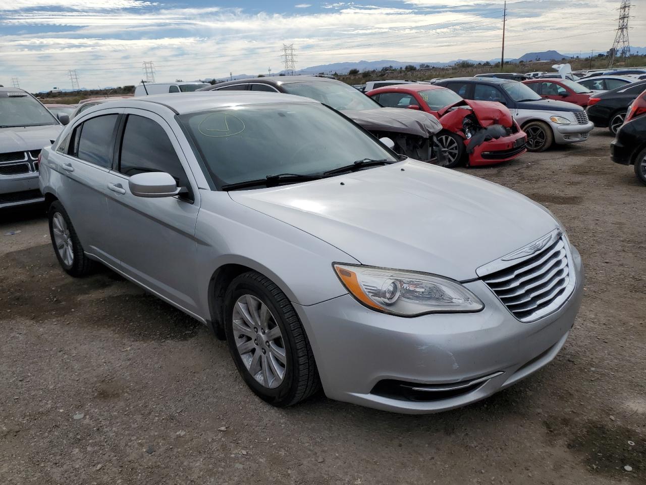 2012 CHRYSLER 200 TOURIN - Image 4