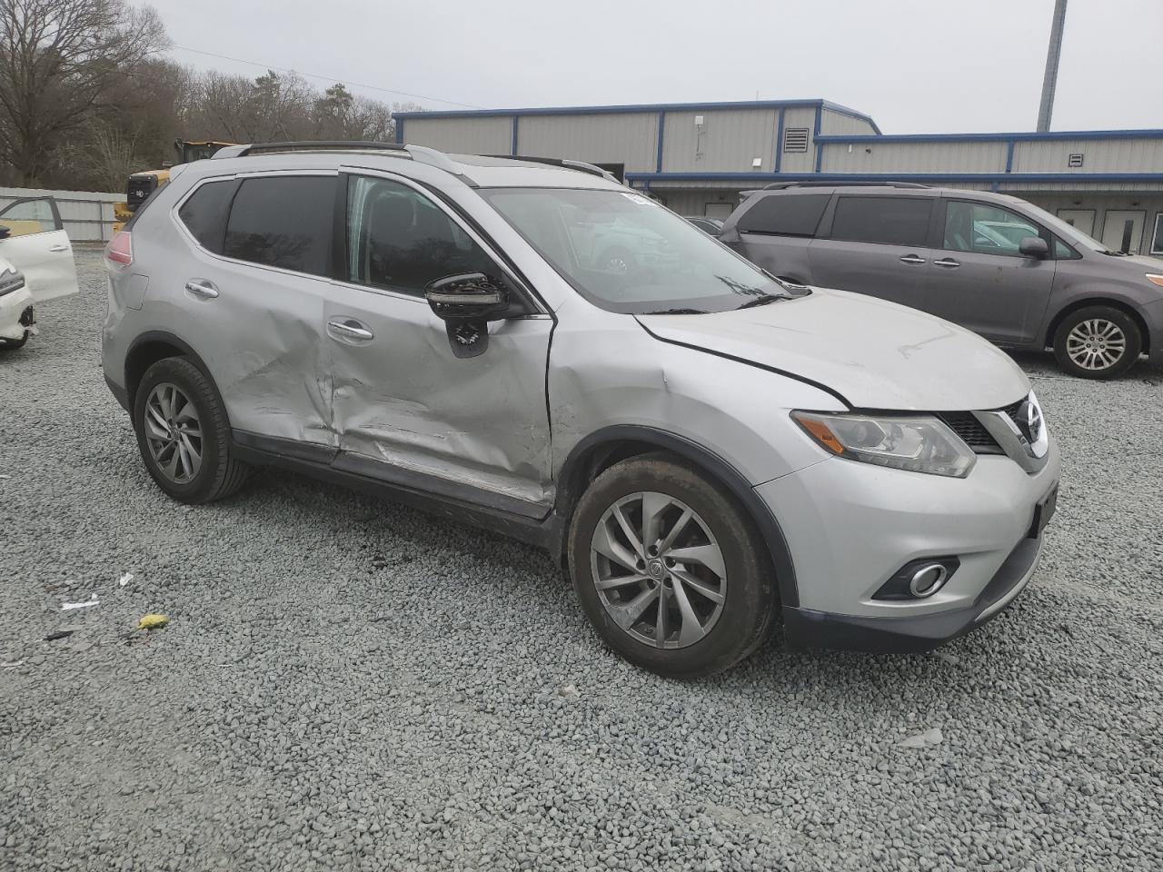 2015 NISSAN ROGUE S - Фото 4