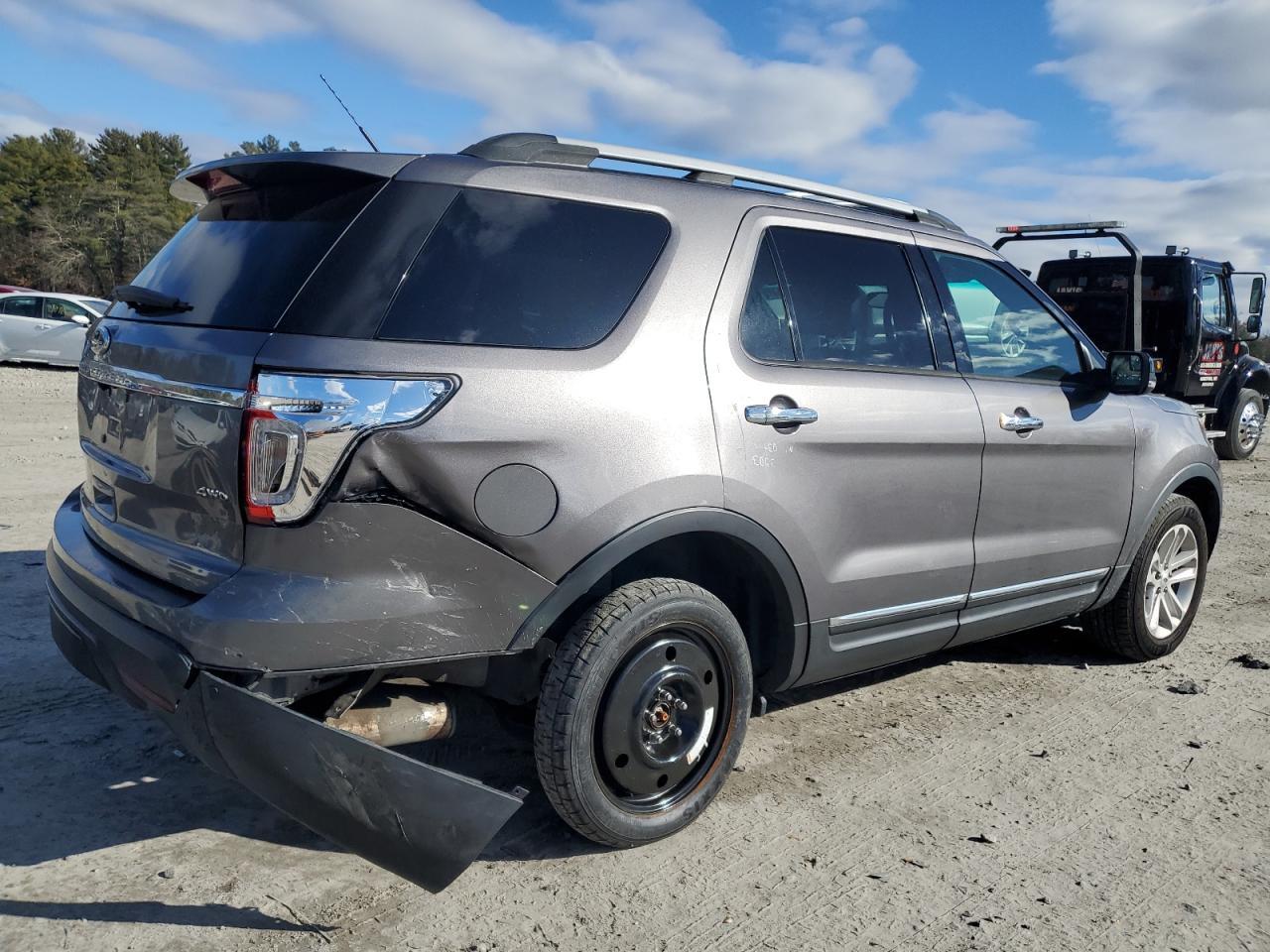 2013 FORD EXPLORER X - Image 3