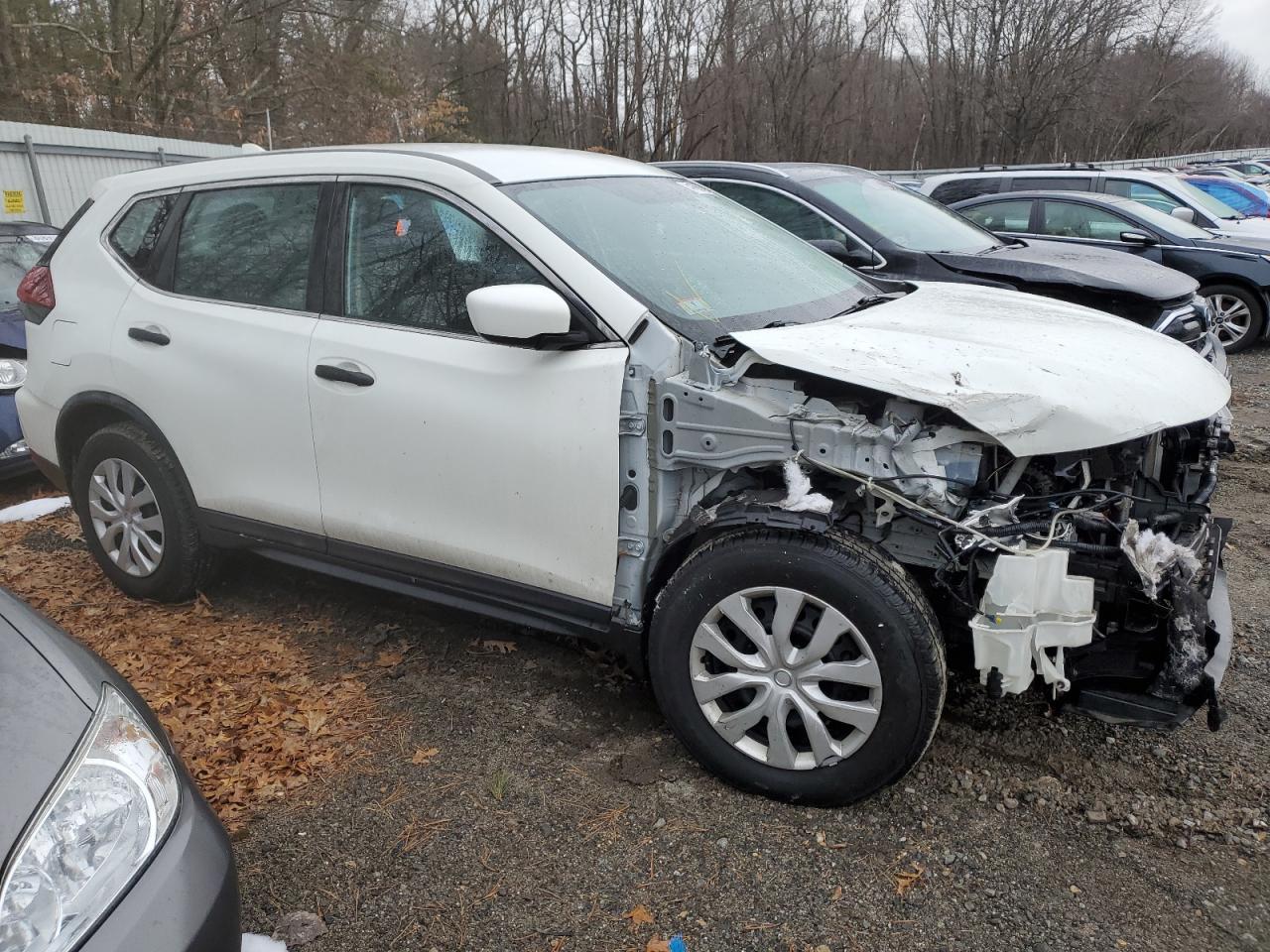 2018 NISSAN ROGUE S - Фото 4