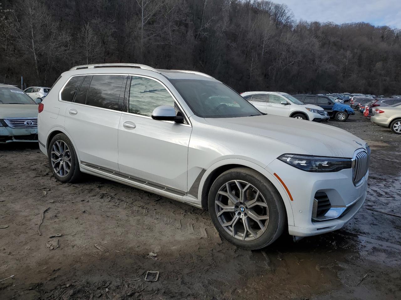 2020 BMW X7 XDRIVE4 - Фото 4