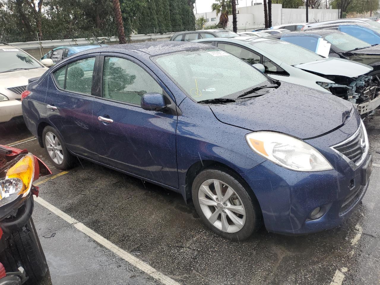 2014 NISSAN VERSA S - Фото 4