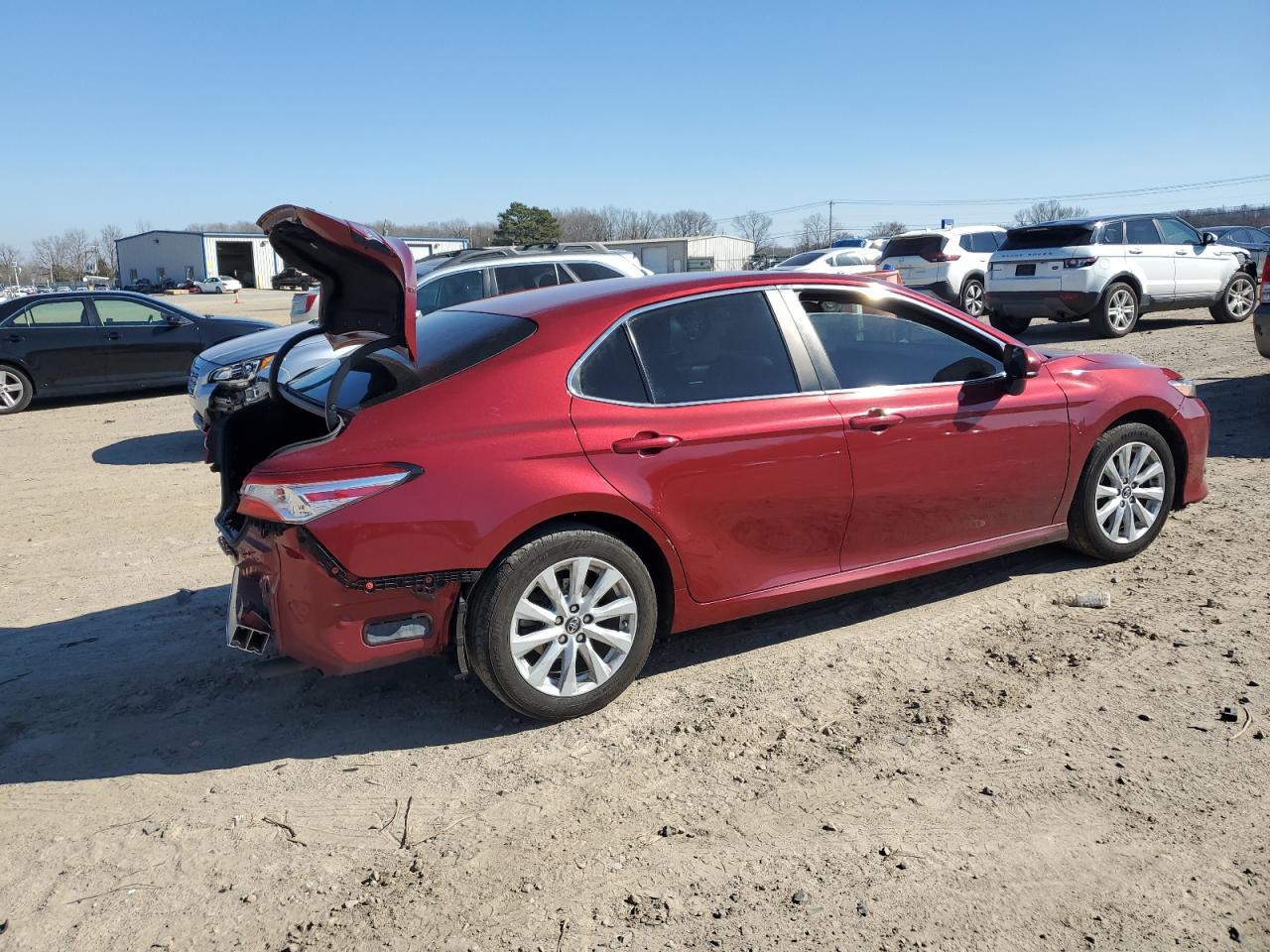 2018 TOYOTA CAMRY L - Image 3