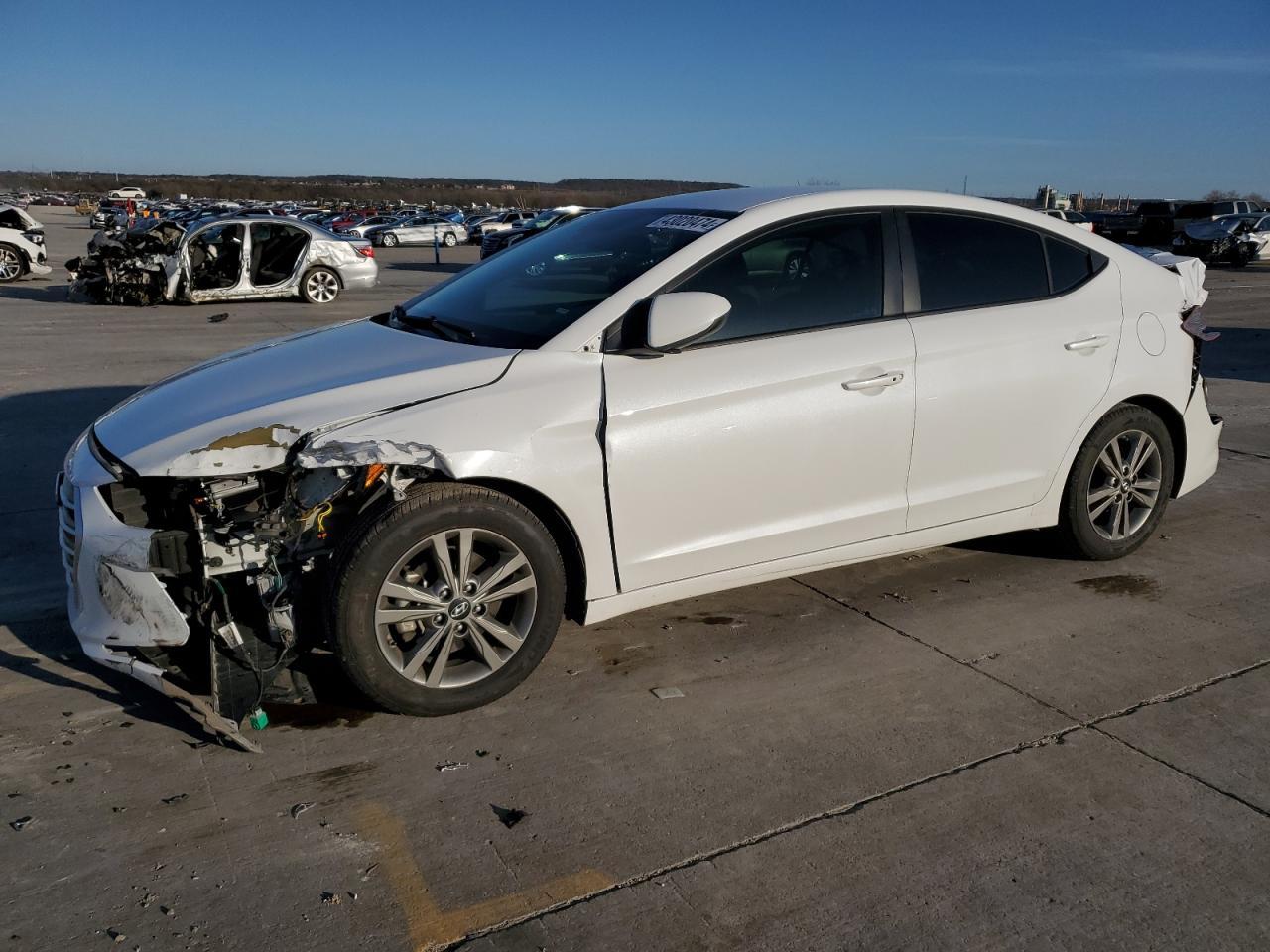 2017 HYUNDAI ELANTRA SE