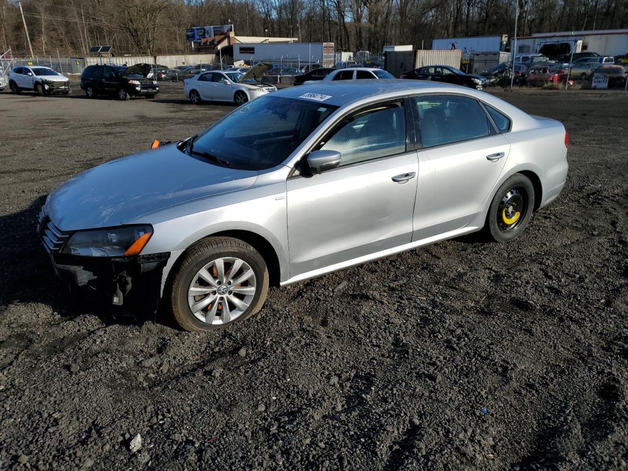 2015 VOLKSWAGEN PASSAT S