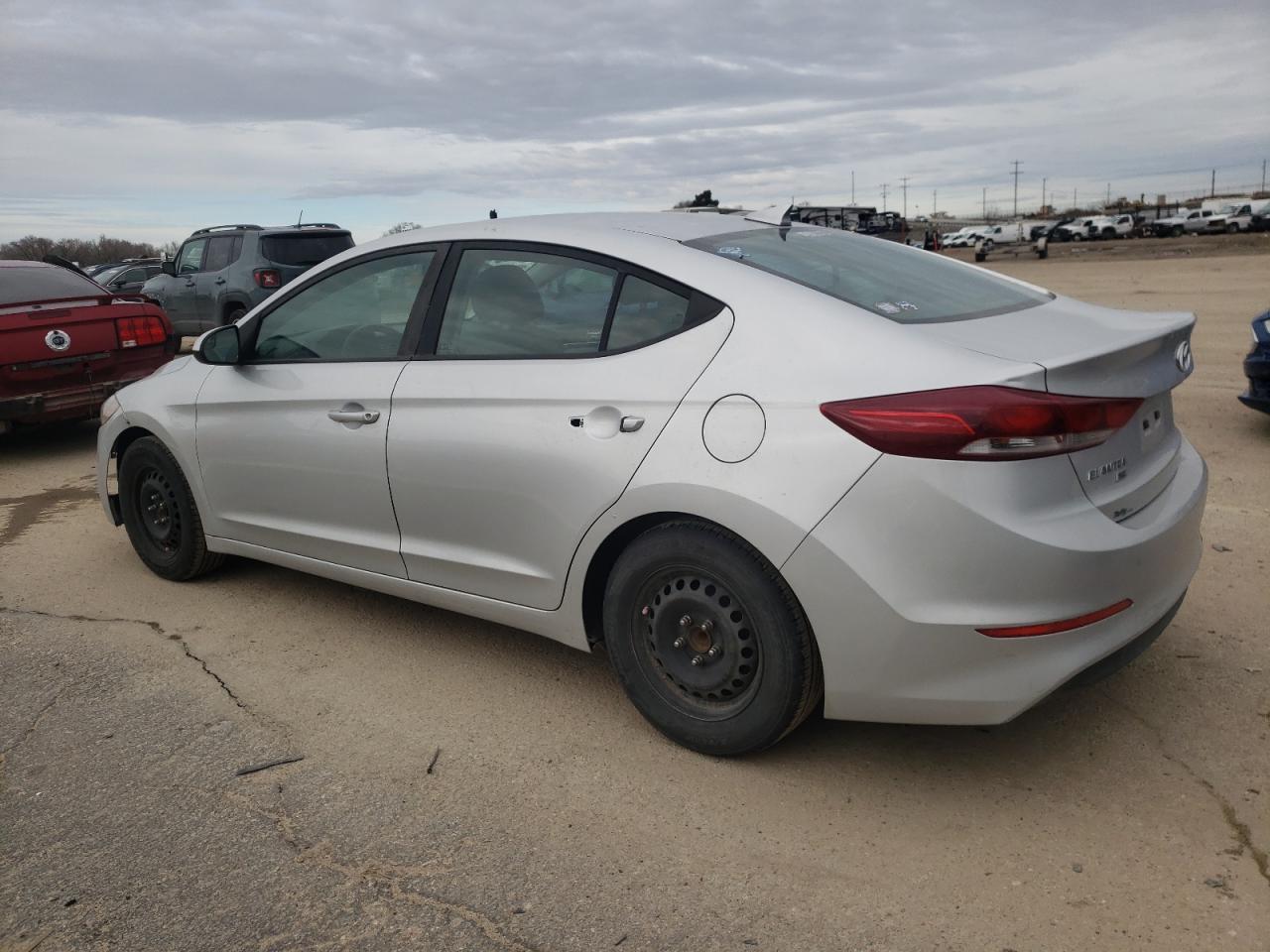 2017 HYUNDAI ELANTRA SE - Фото 2