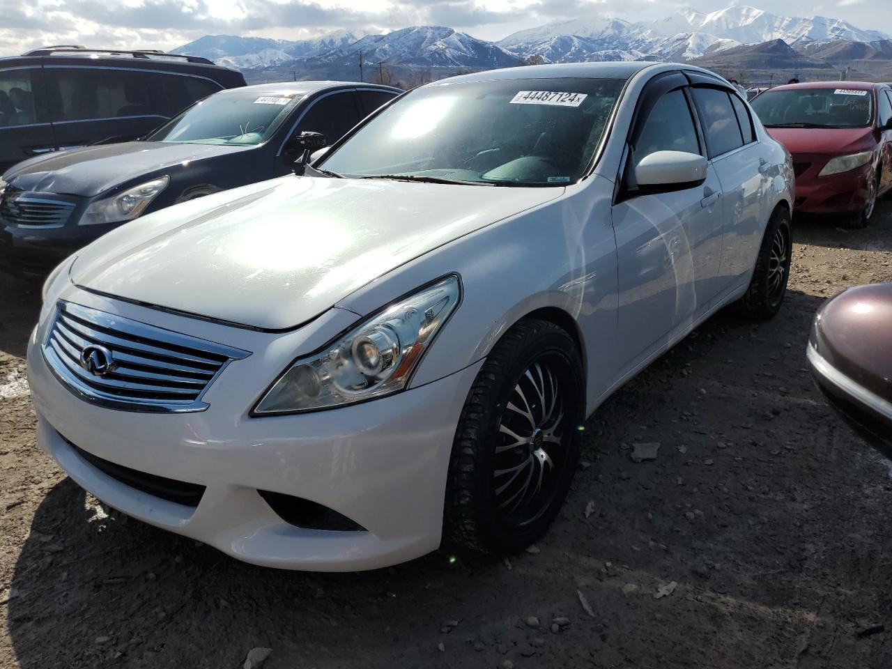 2012 INFINITI G37 BASE car image