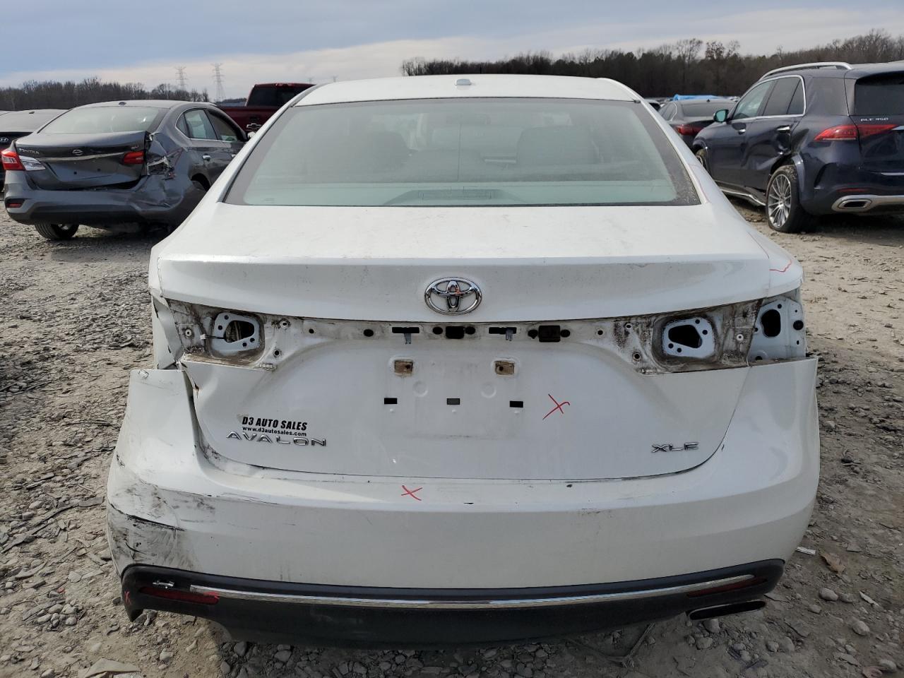 2016 TOYOTA AVALON XLE - Image 6