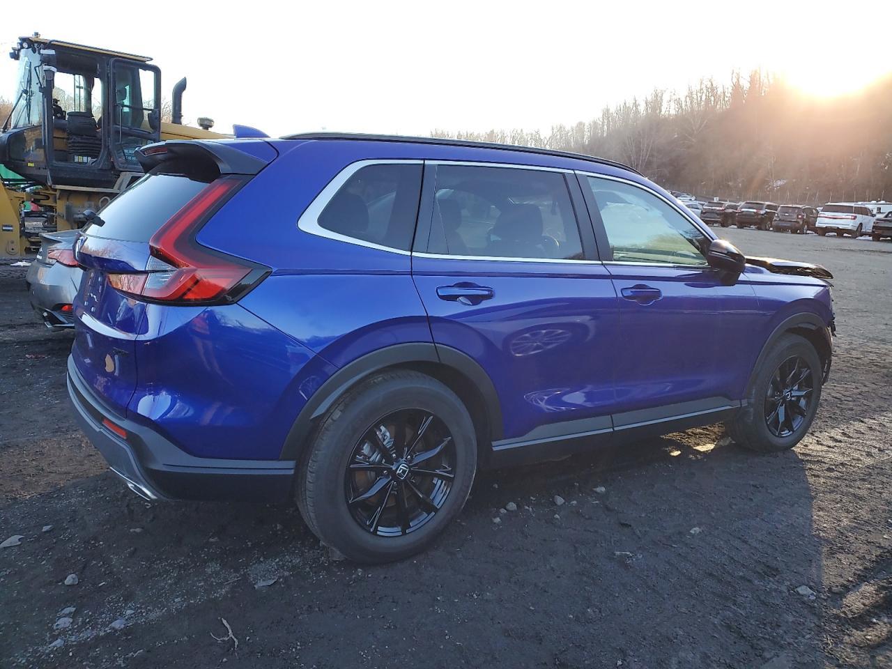 2023 HONDA CR-V SPORT - Фото 3