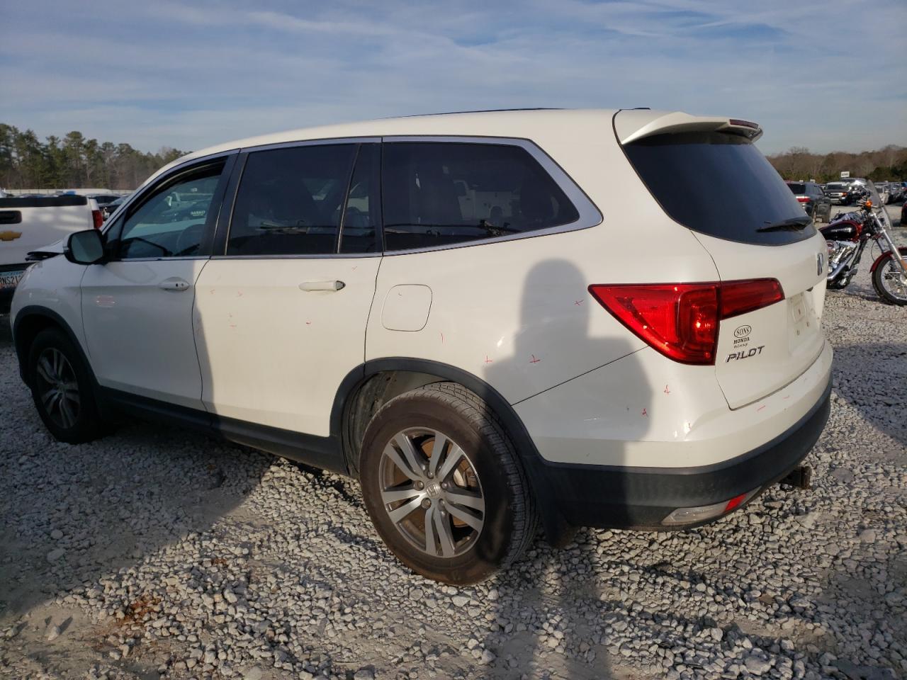 2017 HONDA PILOT EXL - Image 2