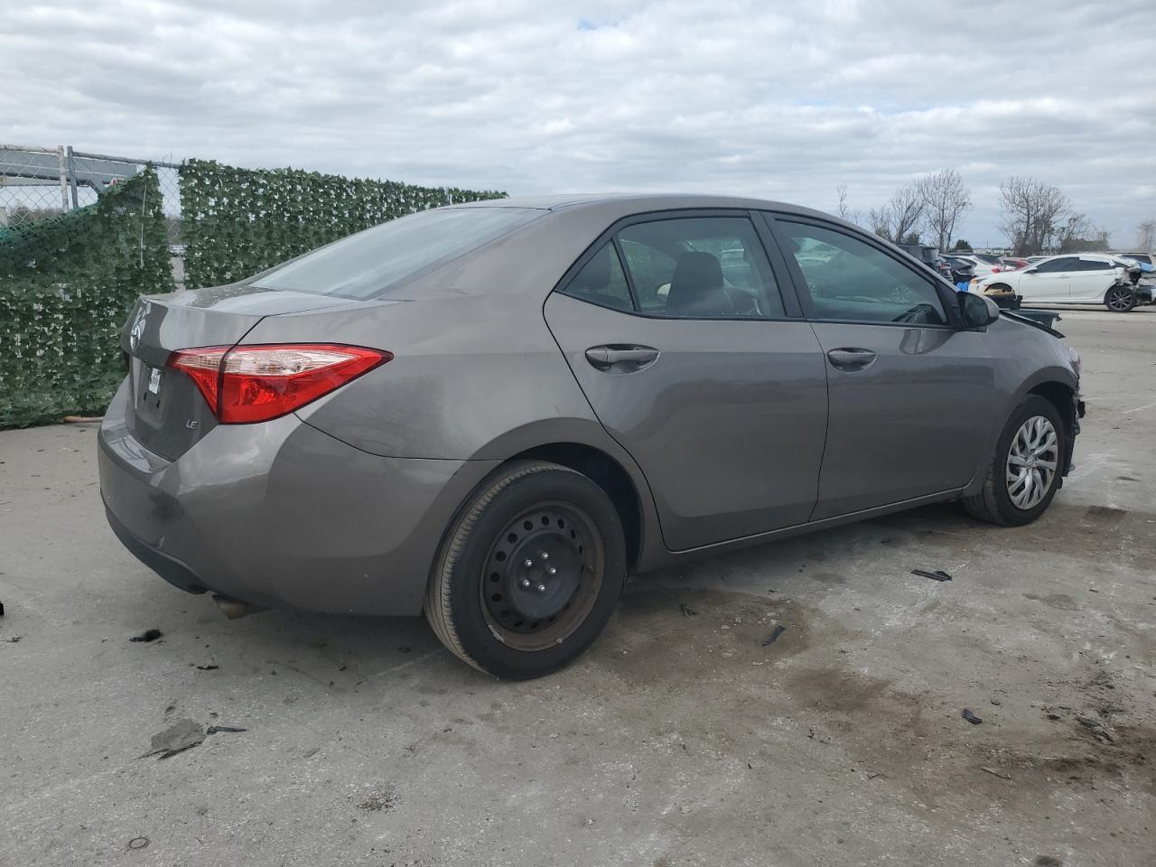 2018 TOYOTA COROLLA L - Image 3