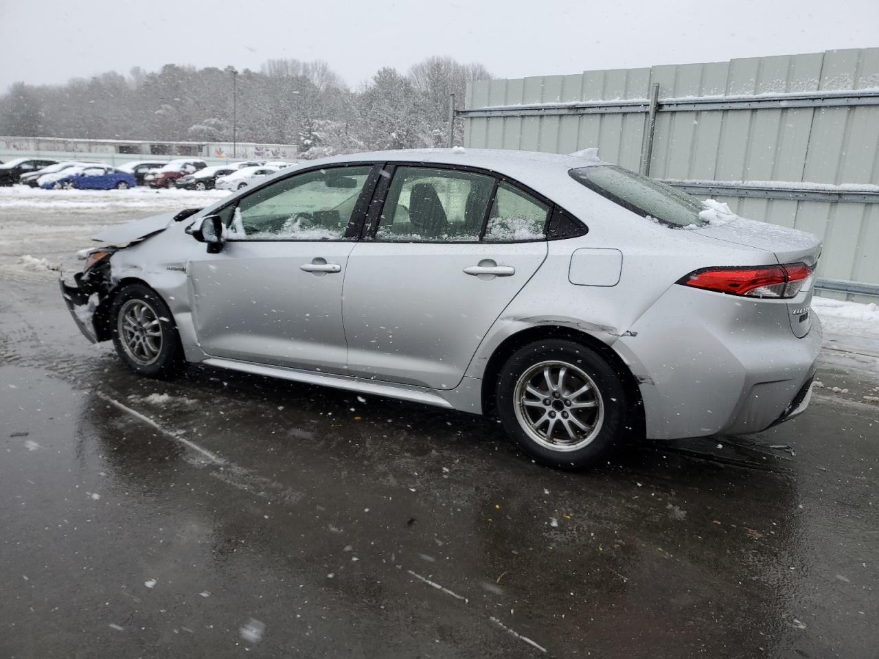 2021 TOYOTA COROLLA LE - Image 2