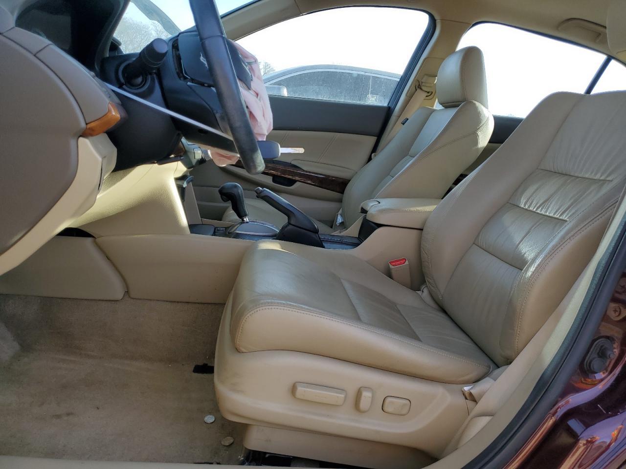 2010 HONDA ACCORD EXL - Image 7