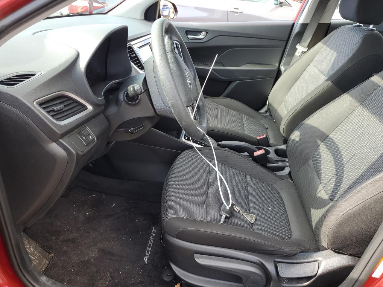 2019 HYUNDAI ACCENT SE - Фото 7
