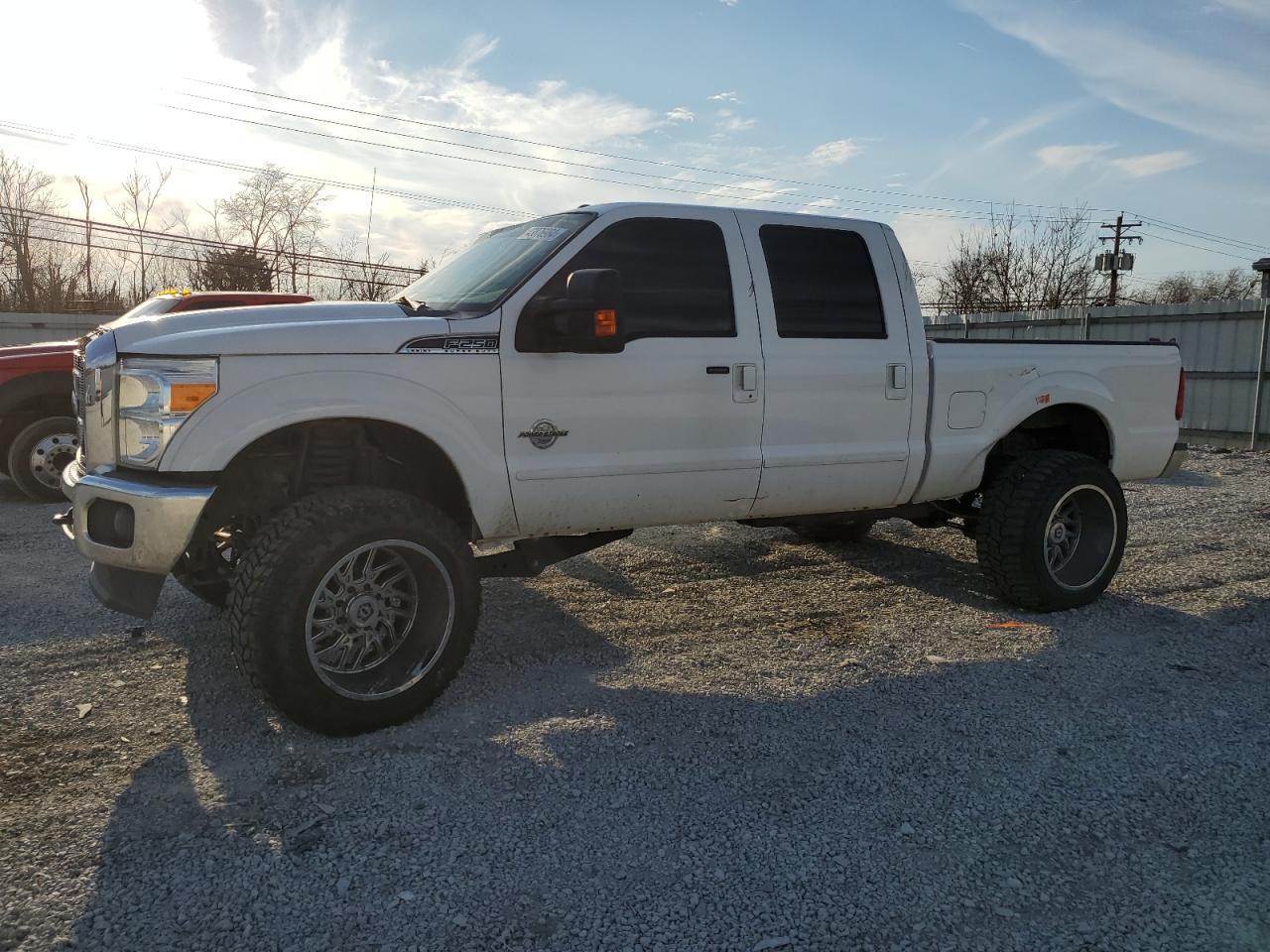 2016 FORD F250 SUPER