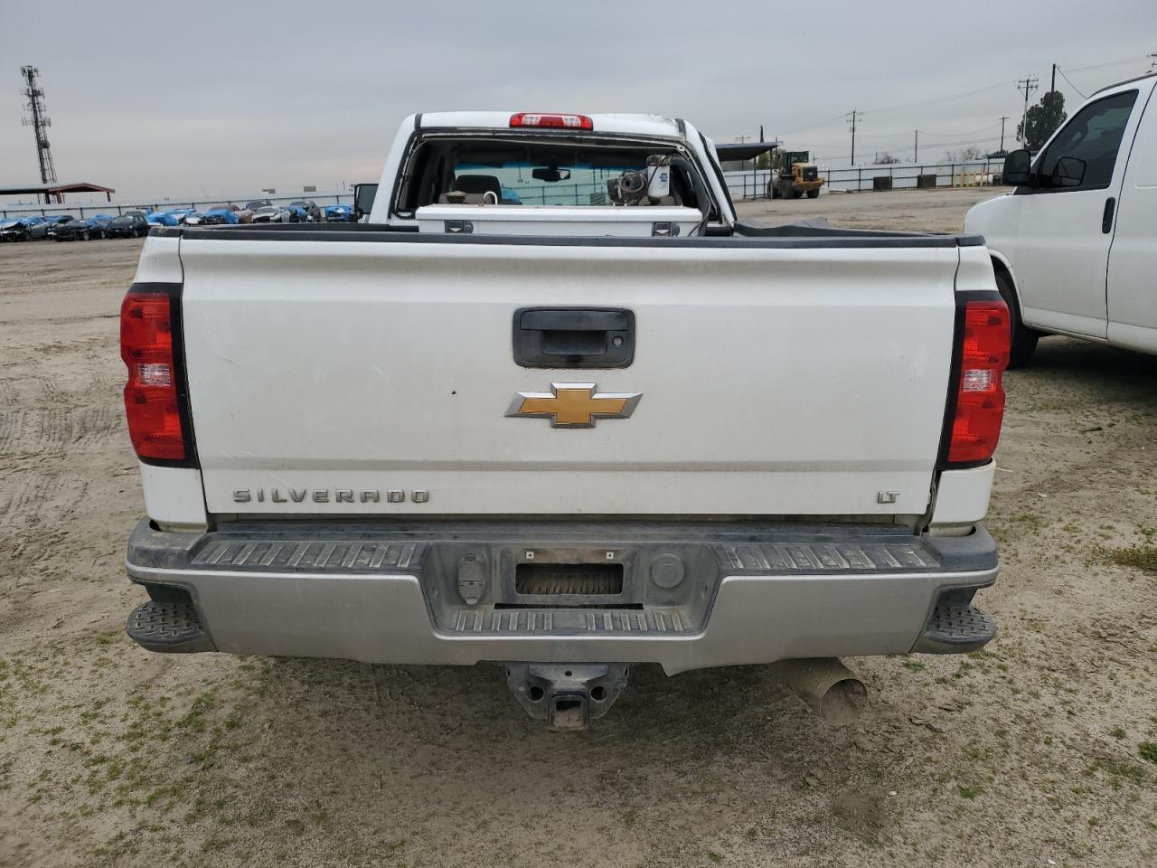 2018 CHEVROLET SILVERADO - Фото 6
