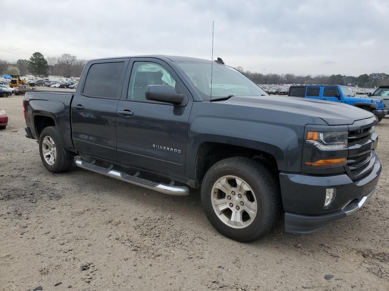 2017 CHEVROLET SILVERADO - Фото 4