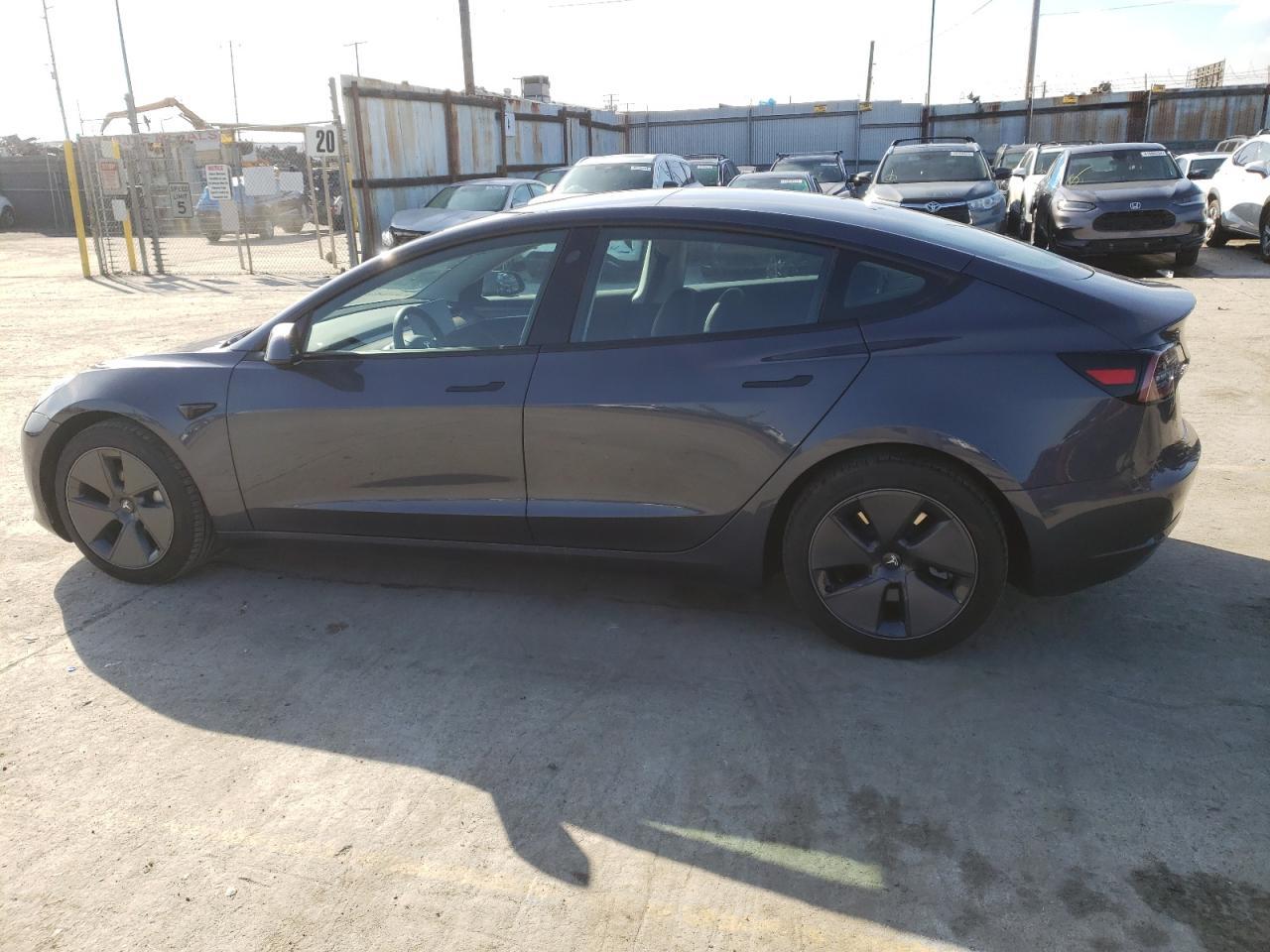 2023 TESLA MODEL 3 - Фото 2