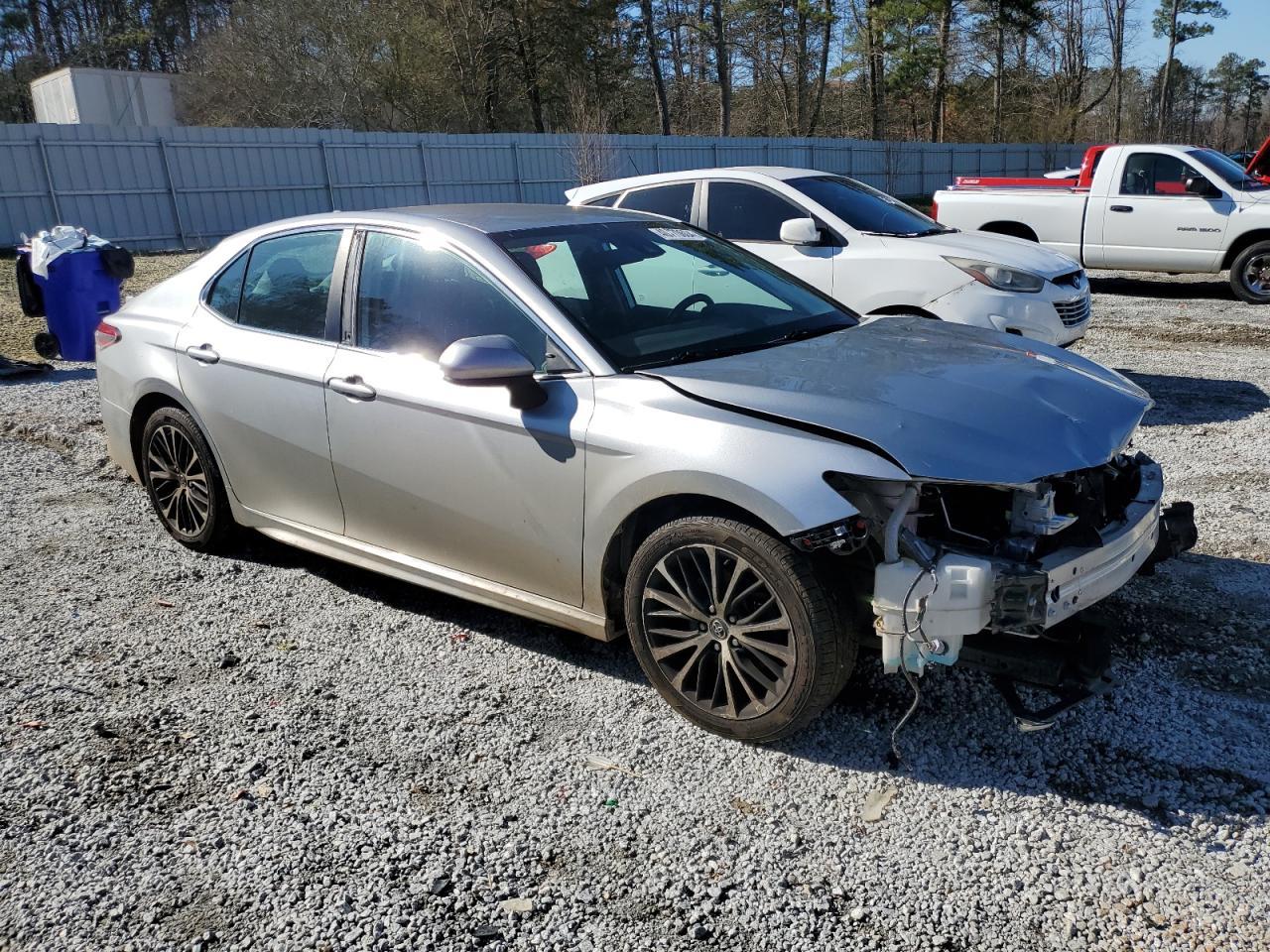 2019 TOYOTA CAMRY L - Image 4