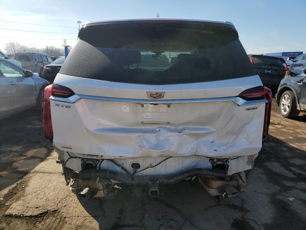 2022 CADILLAC XT6 PREMIU - Image 6