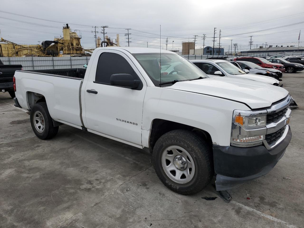 2018 CHEVROLET SILVERADO - Фото 4