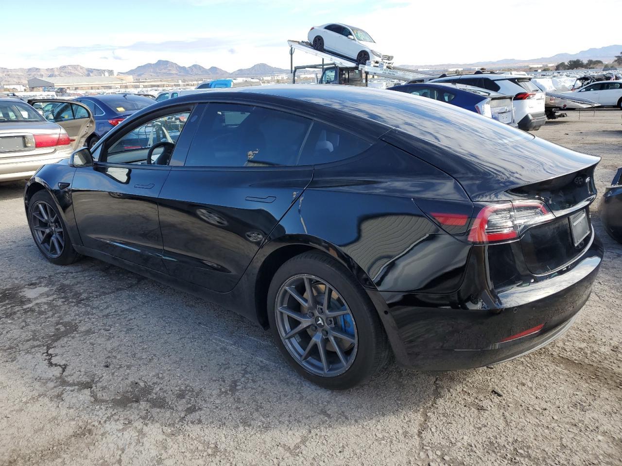 2022 TESLA MODEL 3 - Image 2