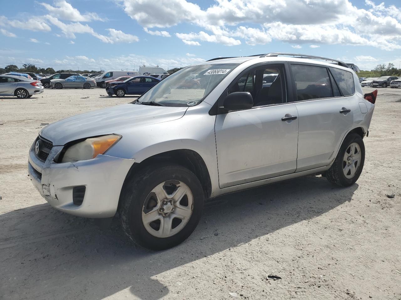 2011 TOYOTA RAV4