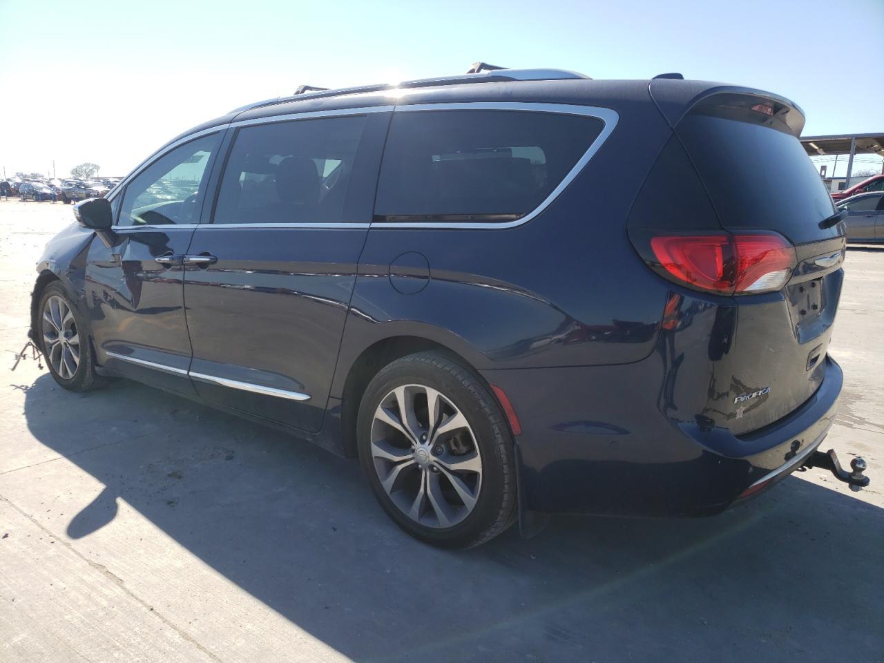 2017 CHRYSLER PACIFICA L - Image 2