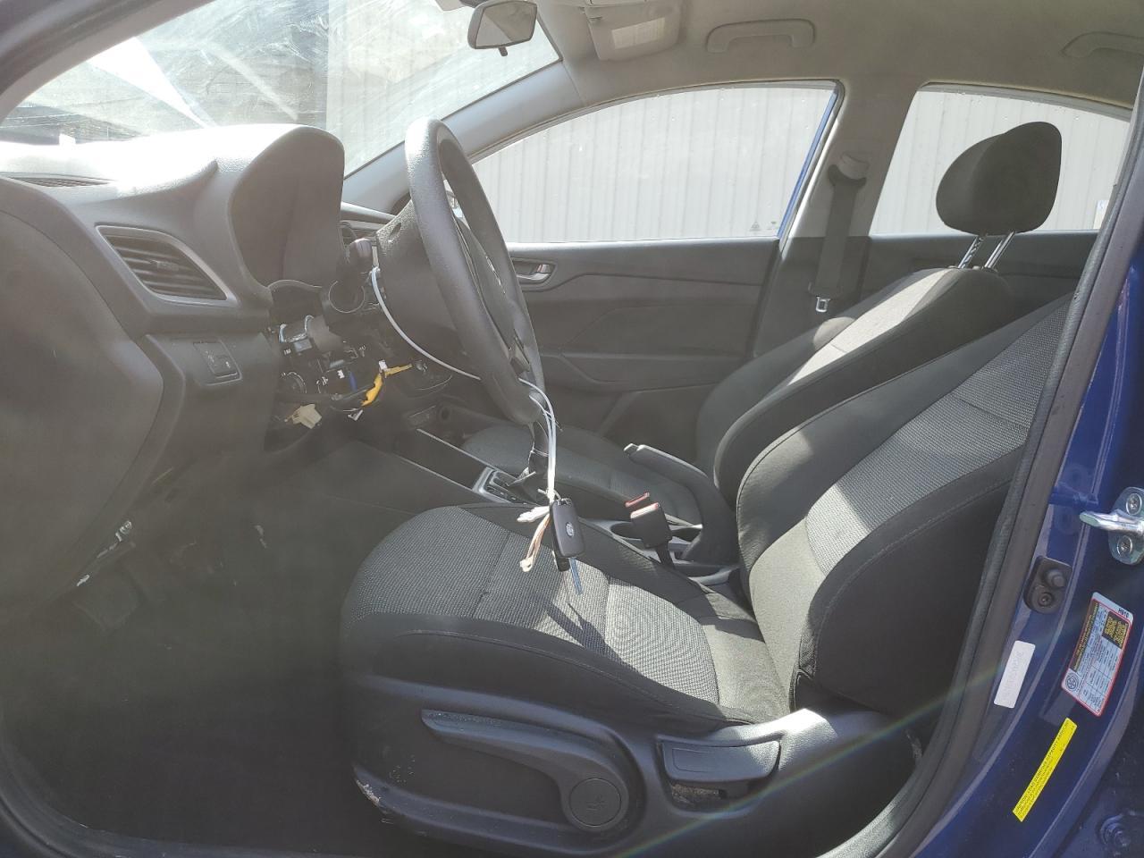 2019 HYUNDAI ACCENT SE - Image 7