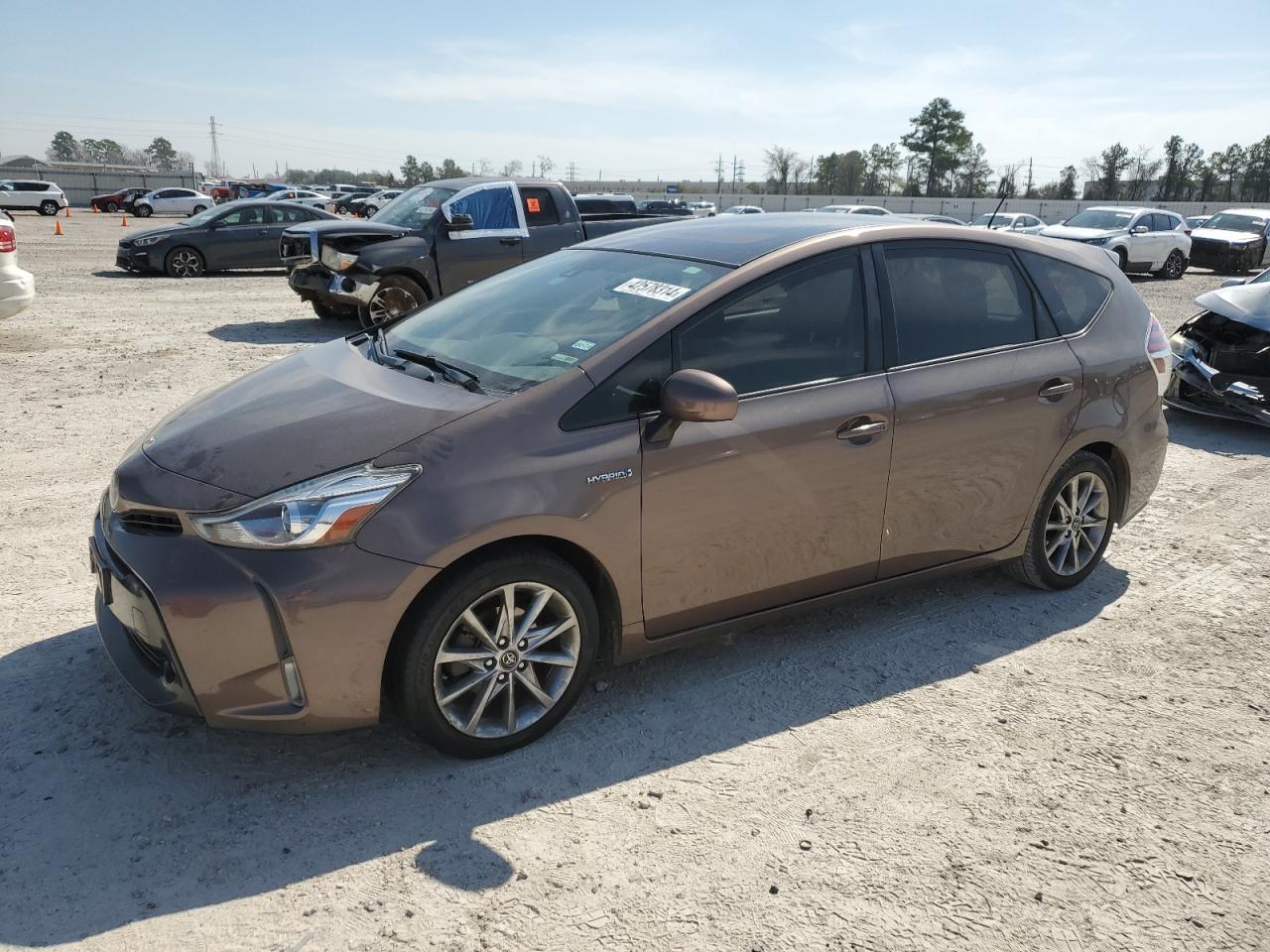 2017 TOYOTA PRIUS V car image