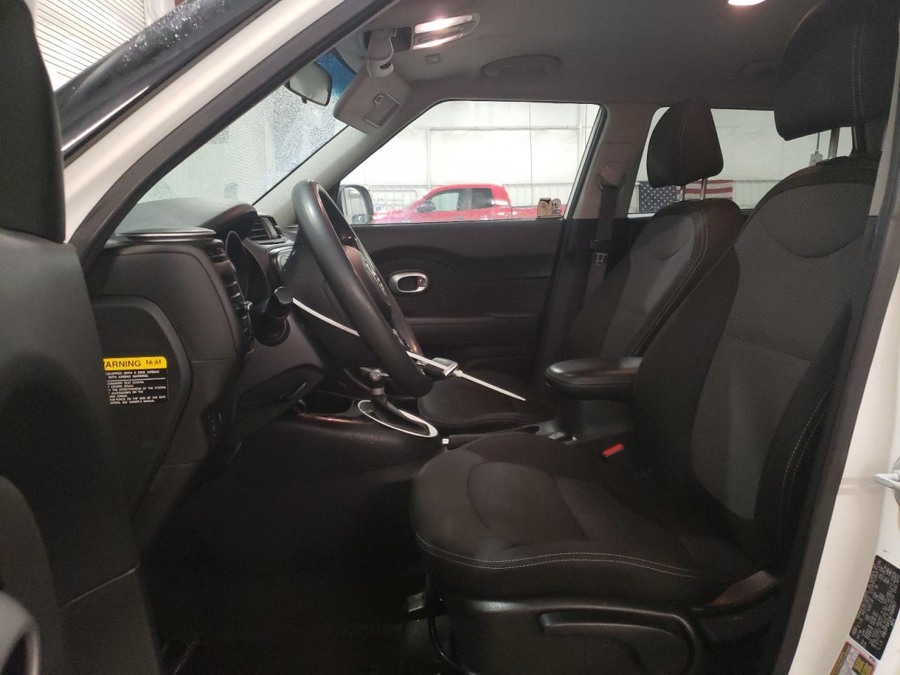 2019 KIA SOUL + - Image 7