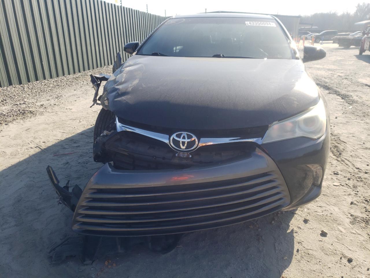 2016 TOYOTA CAMRY LE - Image 5