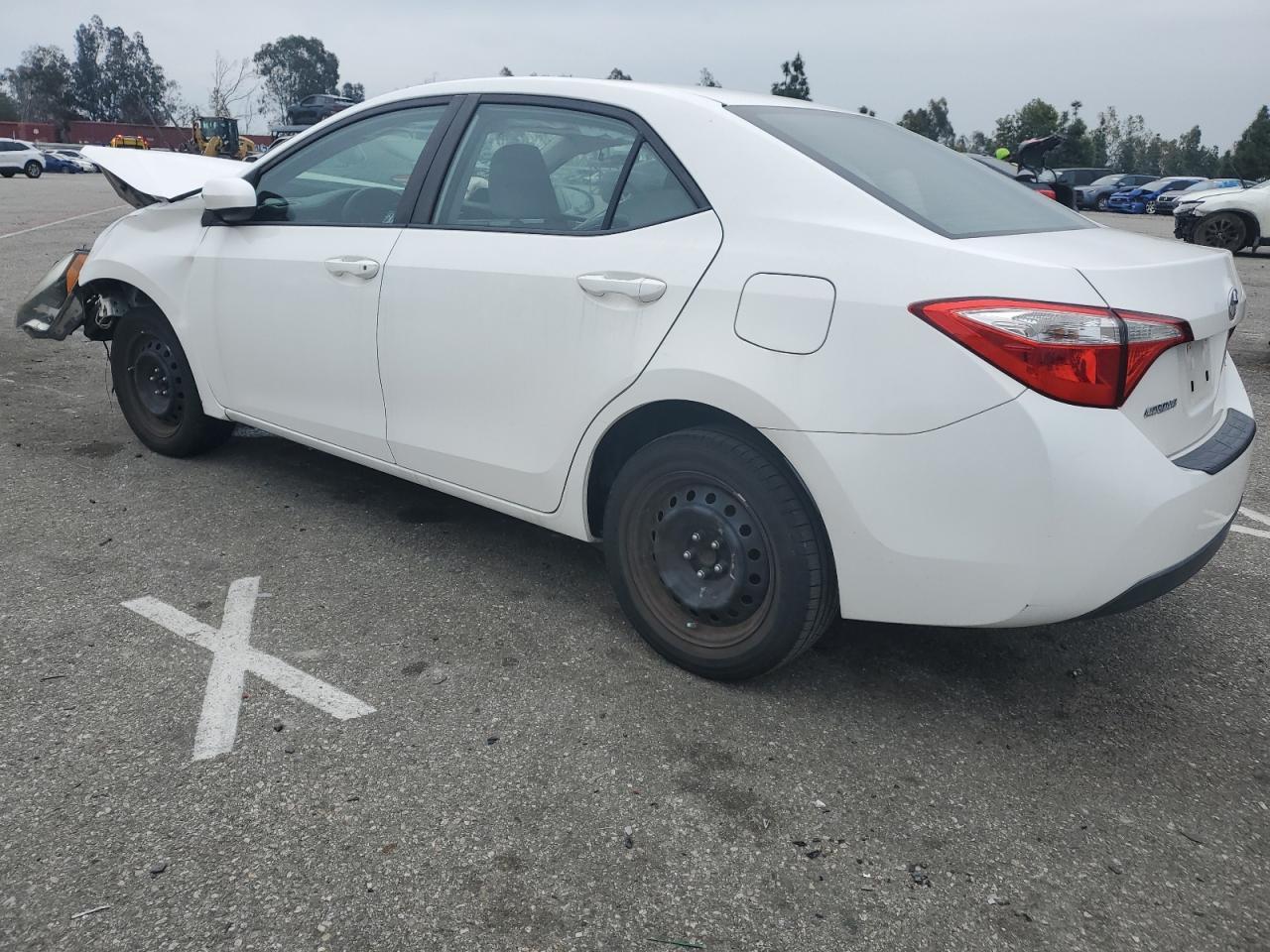 2016 TOYOTA COROLLA L - Фото 2